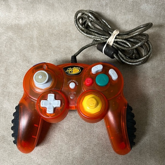 Mad Catz Nintendo GameCube Controller Clear Orange Rare Color Tested & Works - Picture 1 of 3